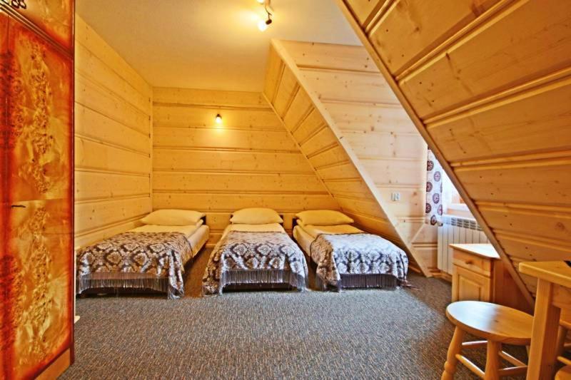 Pokoje Goscinne Pod Limbami Małe Ciche Exterior photo