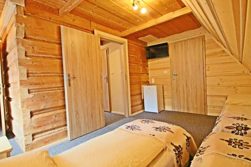 Pokoje Goscinne Pod Limbami Małe Ciche Exterior photo
