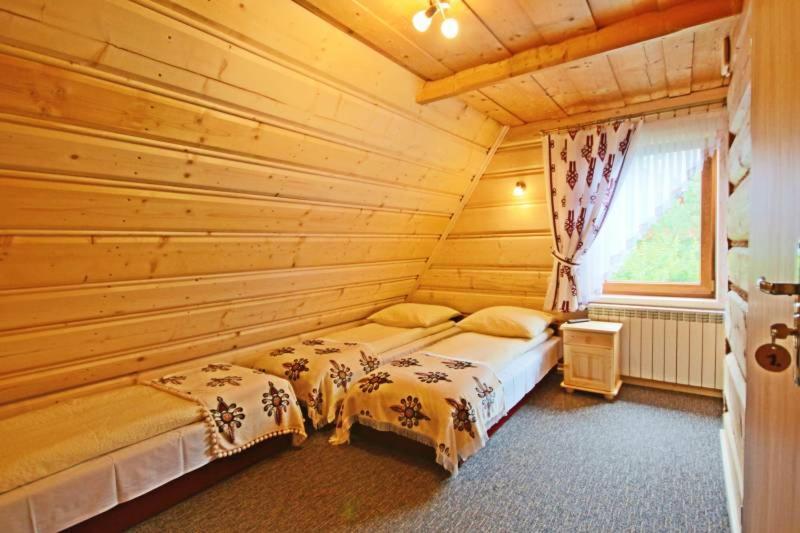 Pokoje Goscinne Pod Limbami Małe Ciche Exterior photo