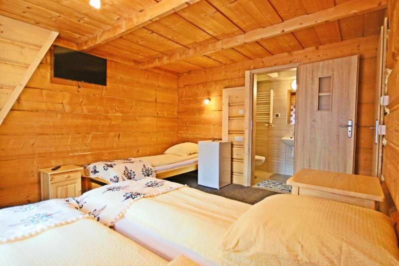 Pokoje Goscinne Pod Limbami Małe Ciche Exterior photo