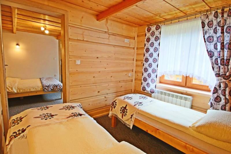 Pokoje Goscinne Pod Limbami Małe Ciche Exterior photo