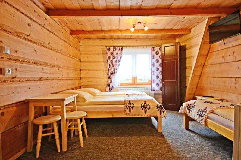 Pokoje Goscinne Pod Limbami Małe Ciche Exterior photo